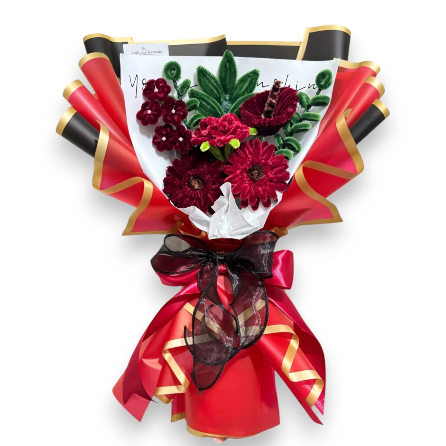 Red signature bouquet with gerbera and calla lilies, arranged for a bold and passionate touch.
